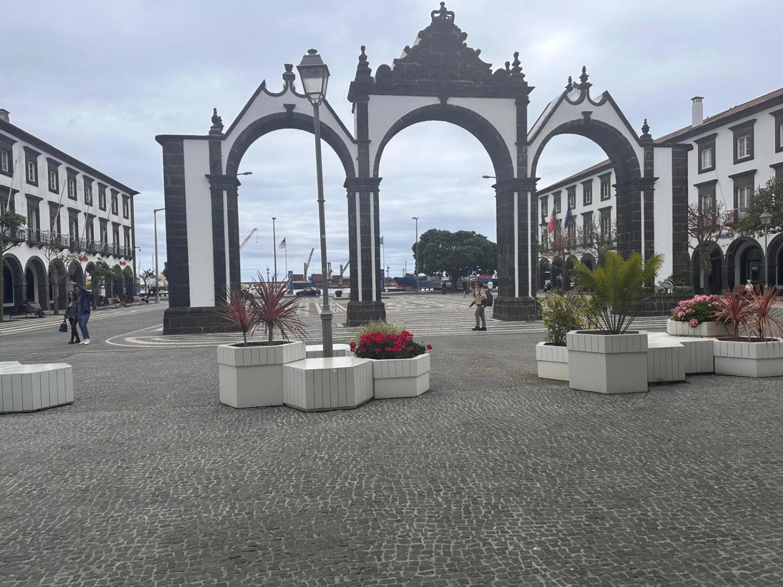 Azor International House Villa Ponta Delgada Exteriör bild